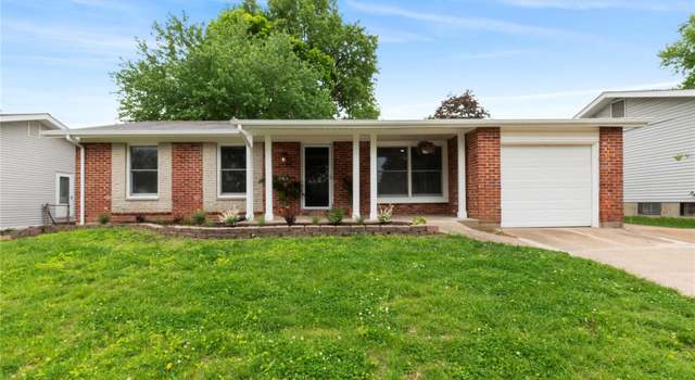 Photo of 2142 Rountree Dr, St Louis, MO 63136