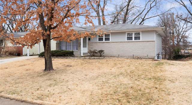 Photo of 520 Angelus Dr, Florissant, MO 63031