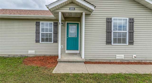 Photo of 18440 Charity Dr, Dixon, MO 65459