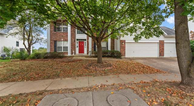 Photo of 710 Castle Pines Dr, Ballwin, MO 63021