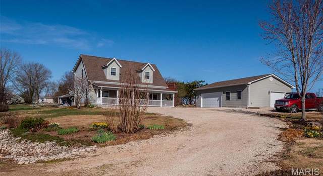 Photo of 145 N Lake Dr, Leslie, MO 63056