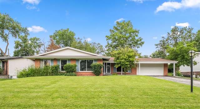 Property at 12141 Land O Lakes Dr, St Louis, MO 63146, 4 beds, 2 baths