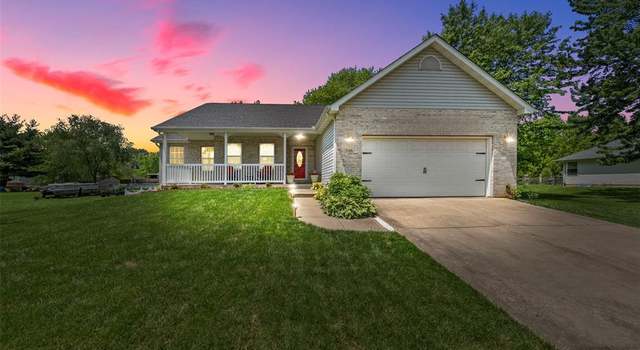 Photo of 596 Westview Dr, Edwardsville, IL 62025