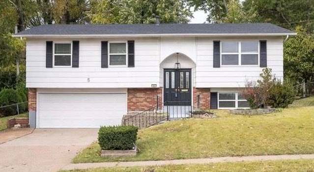 Photo of 5 Gray Brooke Ln, Florissant, MO 63031