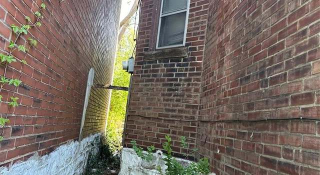 Photo of 2145 Stansbury St, St Louis, MO 63118
