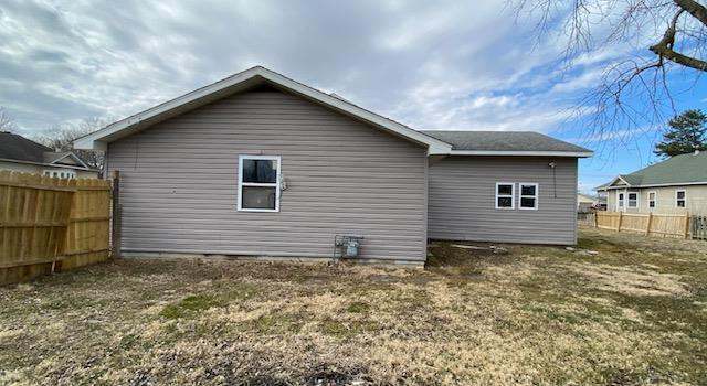 Photo of 214 Rice St, Wilsonville, IL 62093