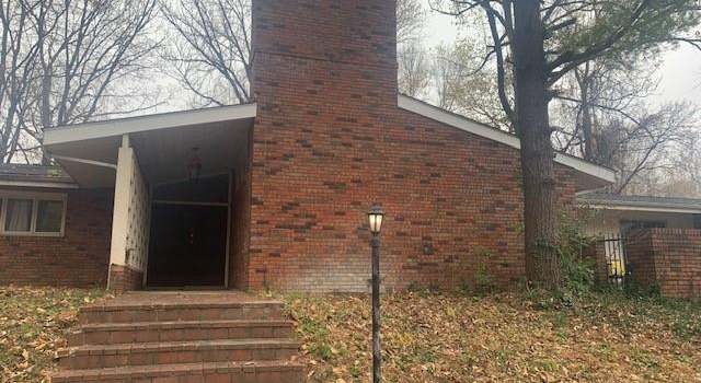 Photo of 34 Briarcliffe Dr, Collinsville, IL 62234