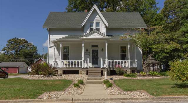 Photo of 1608 Zschokke St, Highland, IL 62249