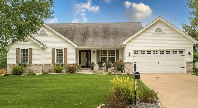 Photo of 337 Huntleigh Manor Dr, St Charles, MO 63303