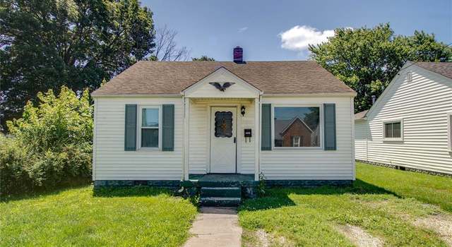 Photo of 604 W Spruce St, Jerseyville, IL 62052
