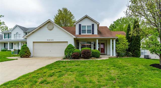 Photo of 3650 Summit Dr, St Charles, MO 63303