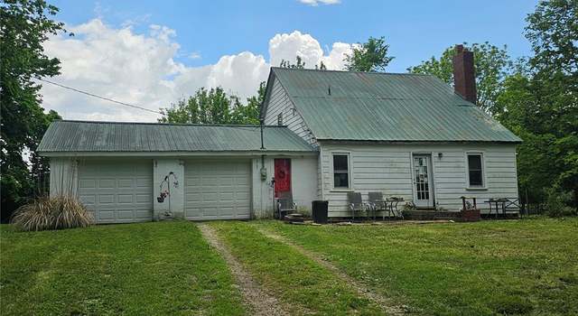 Photo of 9119 Pearidge Rd, Baldwin, IL 62217