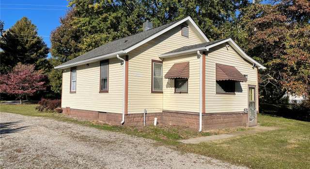 Photo of 1106 Hollywood Heights Rd, Caseyville, IL 62232