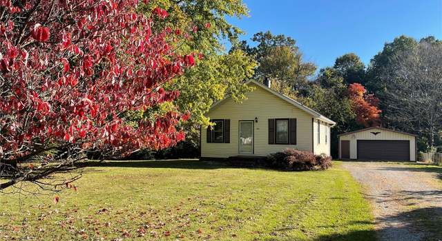 Photo of 1106 Hollywood Heights Rd, Caseyville, IL 62232