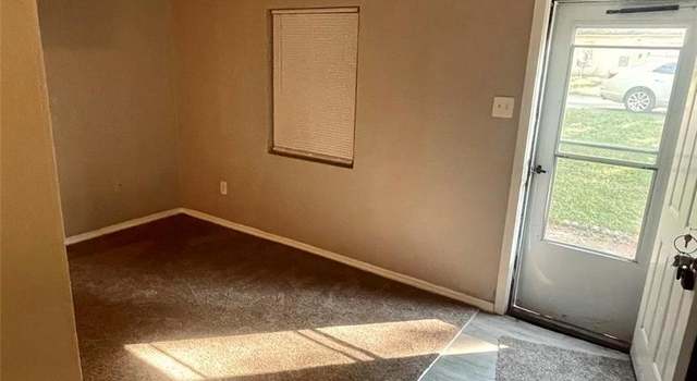 Photo of 10137 Duke Dr, St Louis, MO 63136