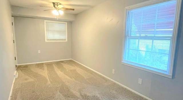 Photo of 424 Caithness Rd, St Louis, MO 63137