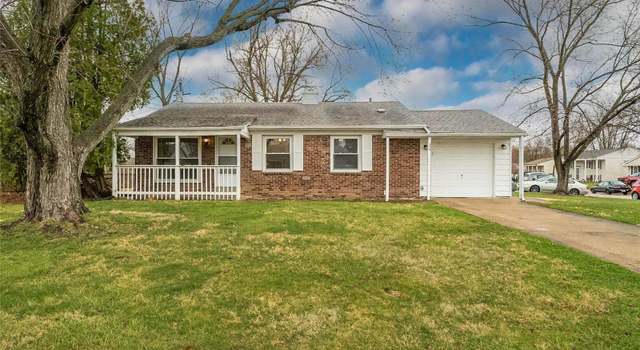 Photo of 23 Churchill Downs Dr, St Peters, MO 63376