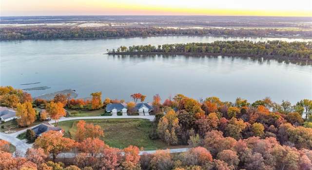 Photo of 87 Quarry Ct, Golden Eagle, IL 62036