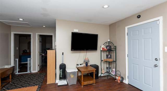 Photo of 228 Mcalpine Dr, St Louis, MO 63137