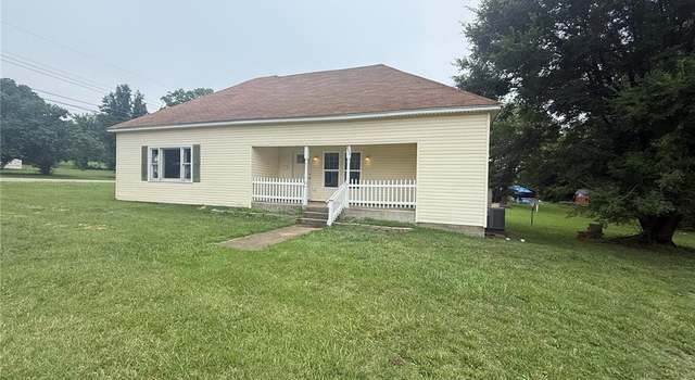 Photo of 203 3rd St, Park Hills, MO 63601