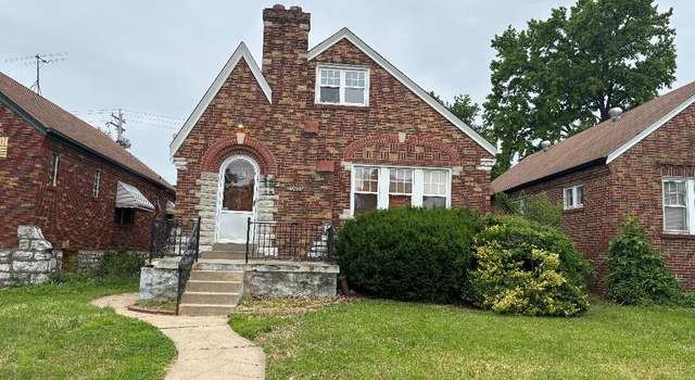 Photo of 6008 N Pointe Blvd, Saint Louis, MO 63147
