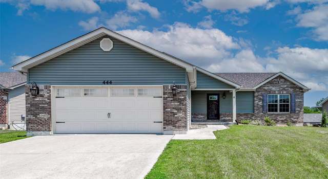 Photo of 444 Prairie Creek Dr, Wentzville, MO 63385
