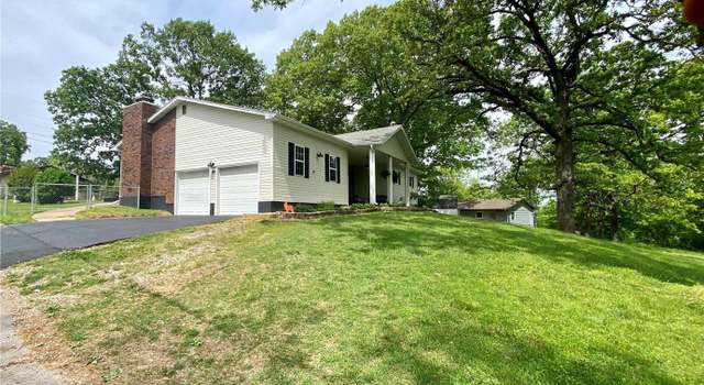 Photo of 503 Sunset Dr, Waynesville, MO 65583