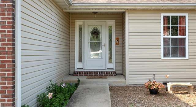 Photo of 116 Miller Ct, Valmeyer, IL 62295