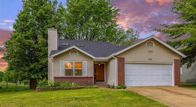 Photo of 1910 Kingsford Dr, Florissant, MO 63031