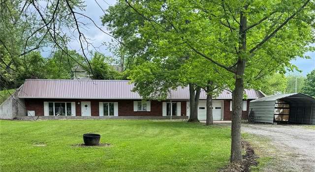 Photo of 405 S Park Ct, Percy, IL 62272