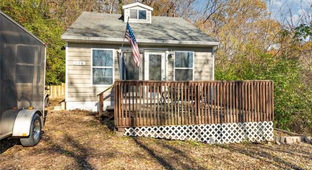 Photo of 116 E Clinton St, Grafton, IL 62037