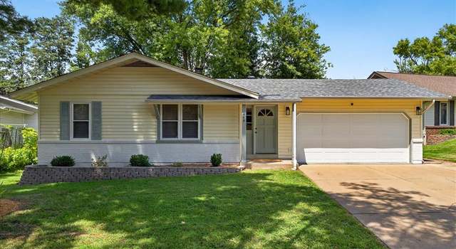 Photo of 449 Madrina Ct, Ballwin, MO 63021