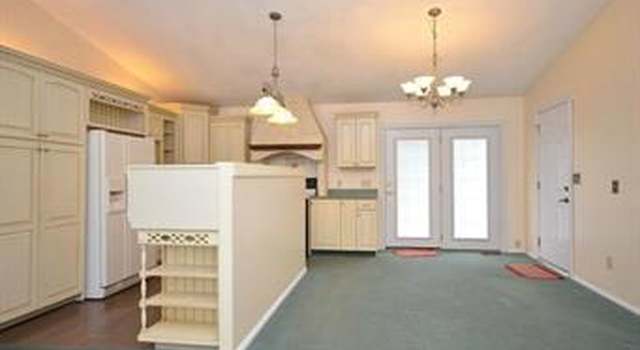 Photo of 1342 Half Moon Dr, O'fallon, MO 63366