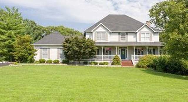 Photo of 1451 Ridgetree Trails Dr, Wildwood, MO 63021