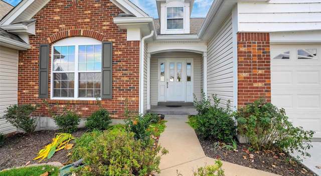 Photo of 604 Bluffs View Ct, Eureka, MO 63025