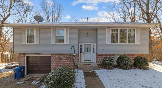 Photo of 4205 Hickory Ln, House Springs, MO 63051