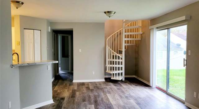 Photo of 1257 Garden Village Dr, Florissant, MO 63031