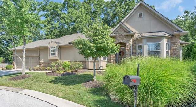Photo of 710 Huntwood Ter, Lake St Louis, MO 63367