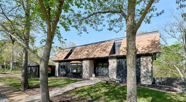 Property at 2111 Davis Dr, High Ridge, MO 63049, 4 beds, 3 baths