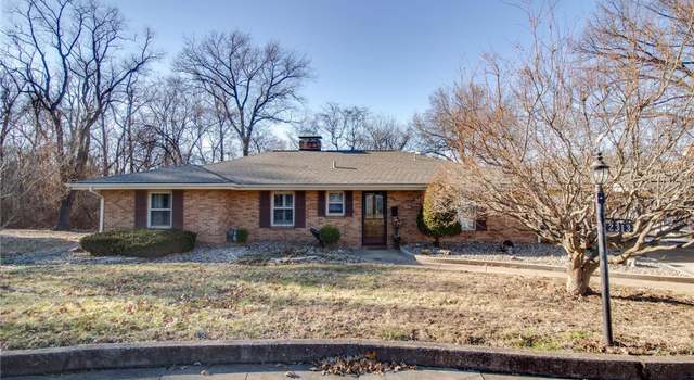 Photo of 2313 Hale Dr, Alton, IL 62002