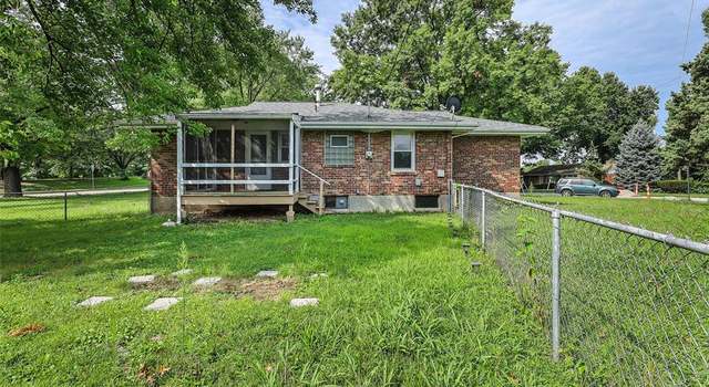 Photo of 1041 Chambers Rd, St Louis, MO 63137