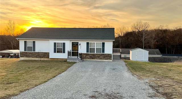 Photo of 331 Julie Ct, Elsberry, MO 63343