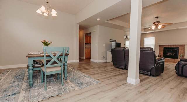 Photo of 140 Vernon St, St Robert, MO 65584
