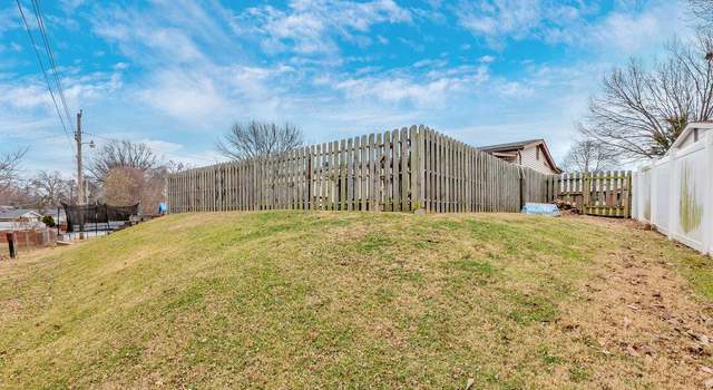 Photo of 713 Maran Dr, St Charles, MO 63301
