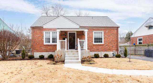 Photo of 936 Sanders Dr, St Louis, MO 63126