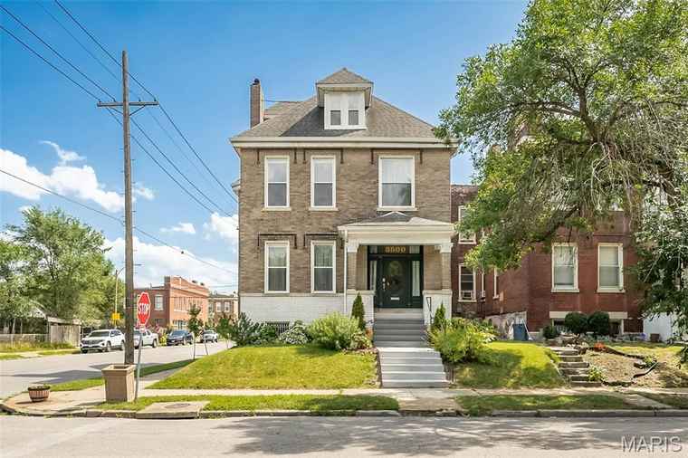 Photo of 3500 Connecticut St St Louis, MO 63118