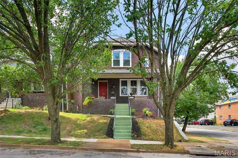 Photo of 4474 Neosho St St Louis, MO 63116