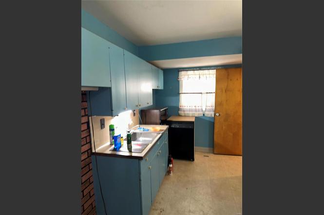 204 Roderick Dr, St Louis, MO 63137