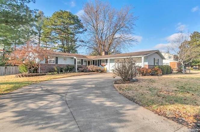 1213 Fairlane Dr Cape Girardeau Mo 63701 4 Beds 3 Baths