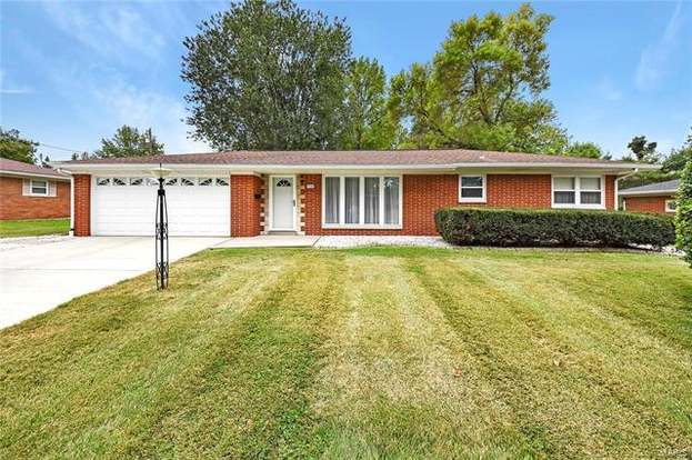 408 Blue Ridge Dr Belleville Il 62223 3 Beds 1 Bath